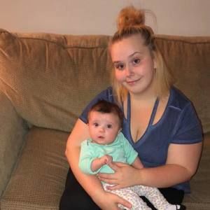 Meet your Posher, Eva